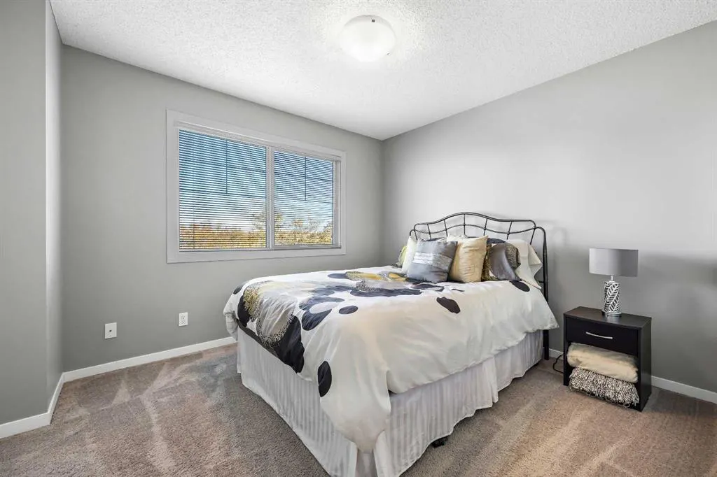 68 New Brighton Point SE