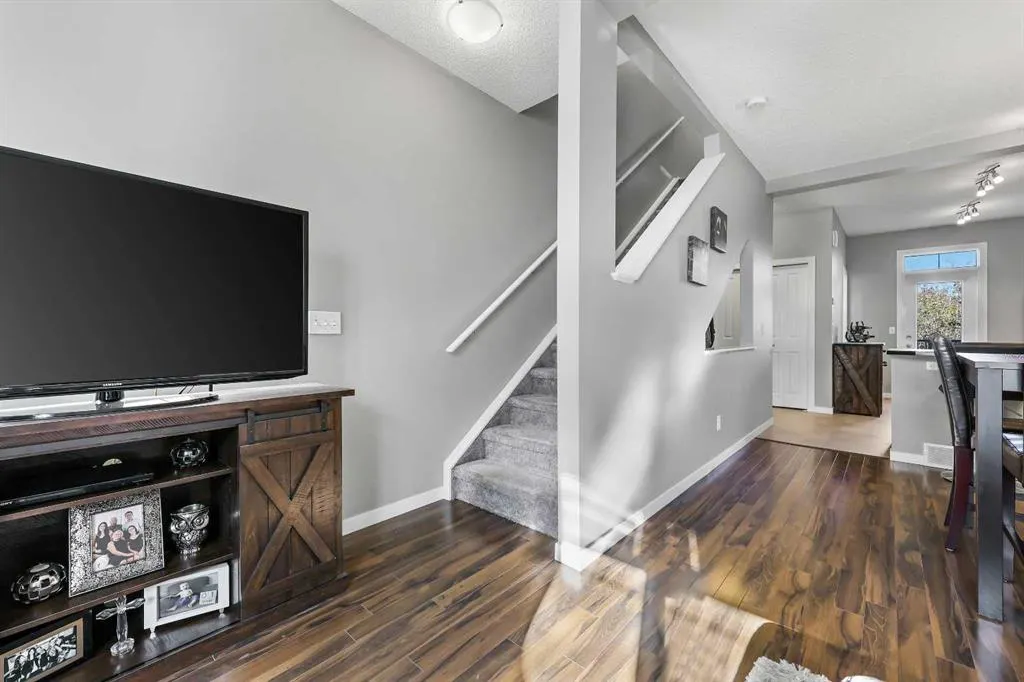 68 New Brighton Point SE