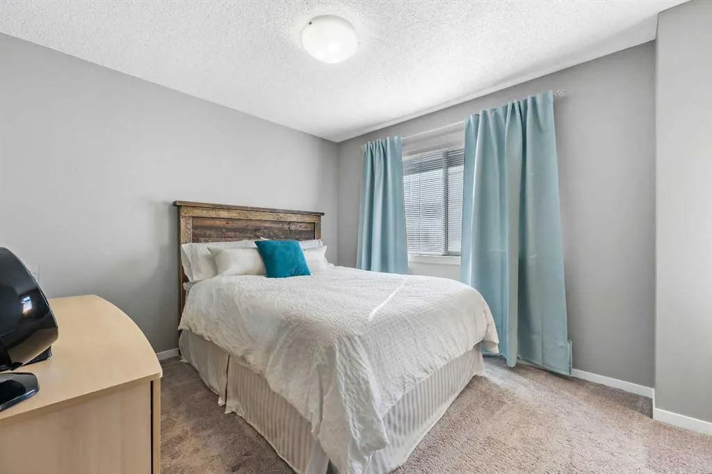 68 New Brighton Point SE