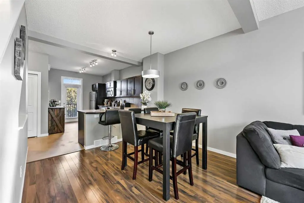 68 New Brighton Point SE