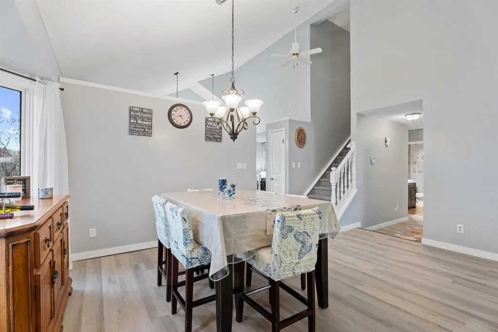 9 Hunters Mews