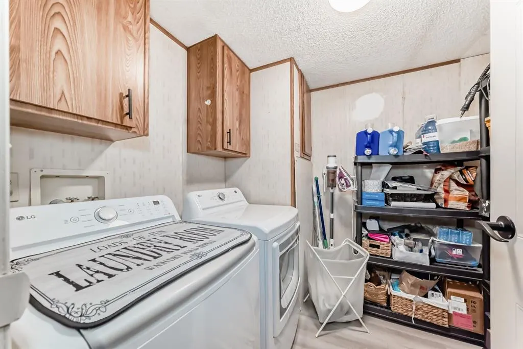 119 Home Bay SE