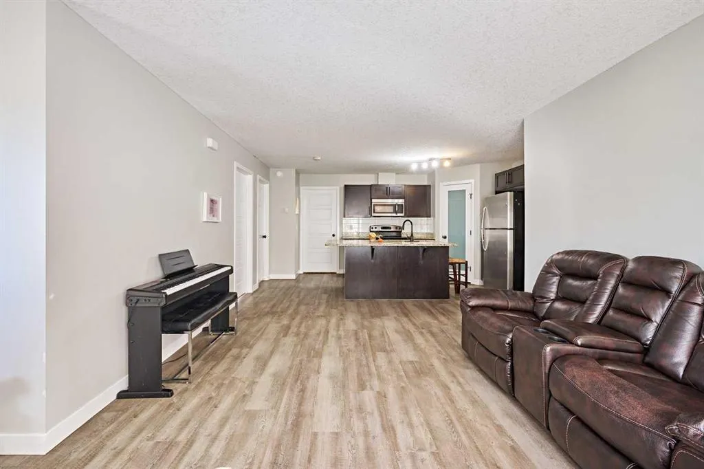 2781 Chinook Winds Drive SW, #7101