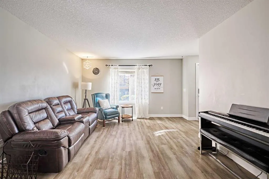 2781 Chinook Winds Drive SW, #7101