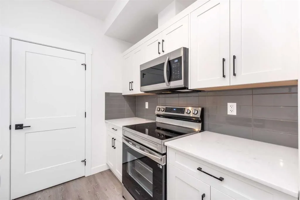 200 Seton Circle SE, #1105