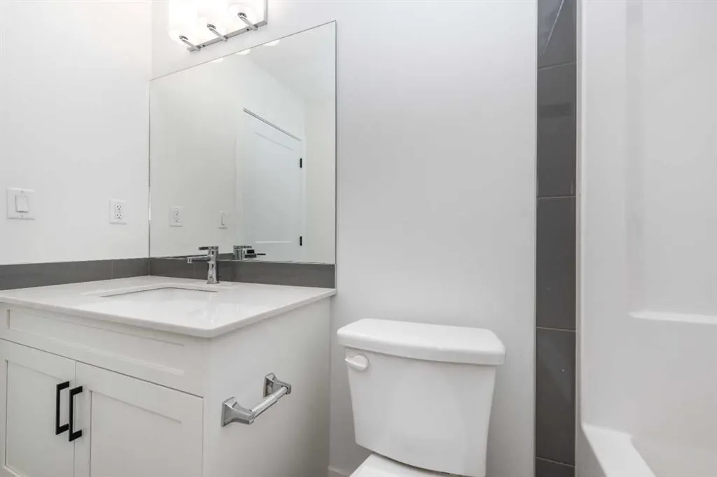 200 Seton Circle SE, #1105