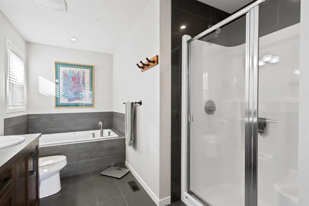 219 River Heights Green