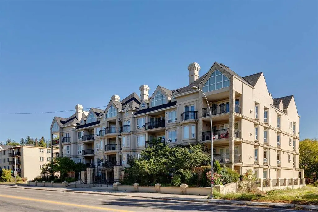630 10 Street NW, #307