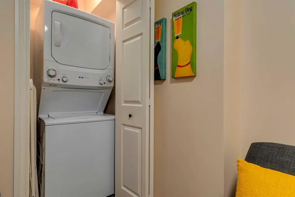 630 10 Street NW, #307