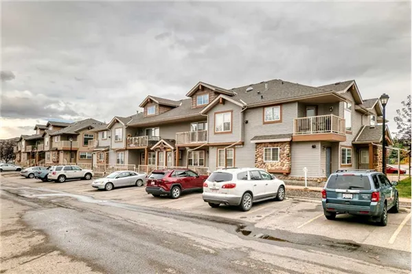 150 Panatella Landing NW, #204