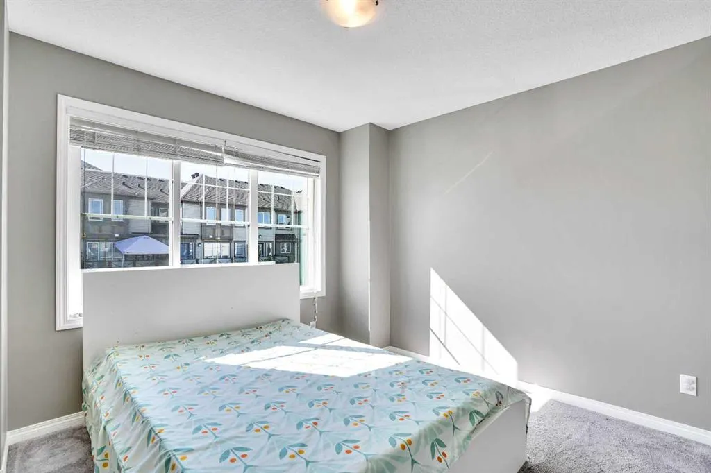 128 Cityscape Row NE