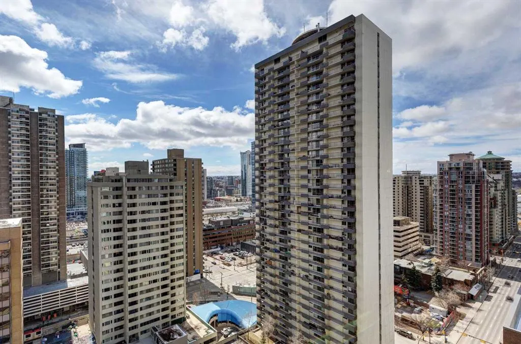 930 6 Avenue SW, #2108