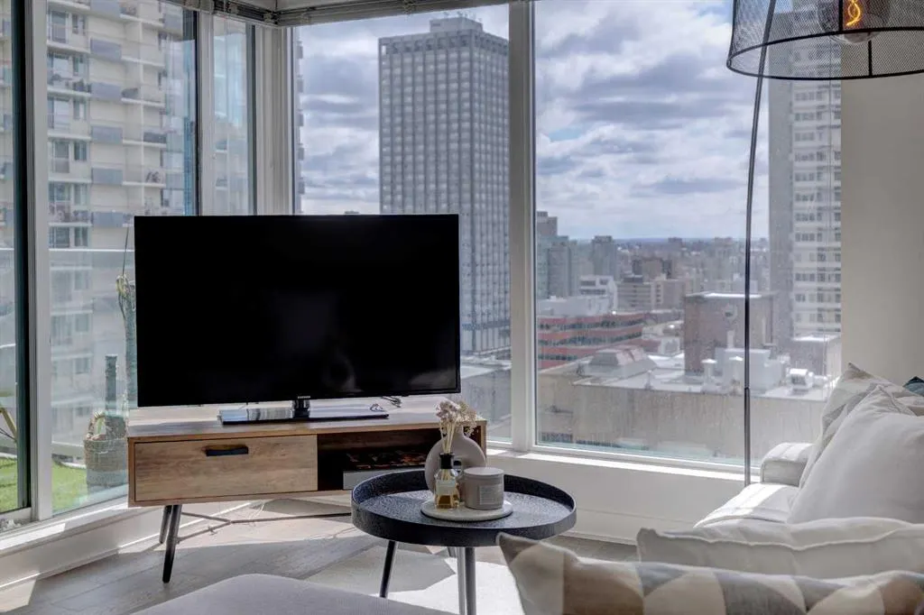 930 6 Avenue SW, #2108