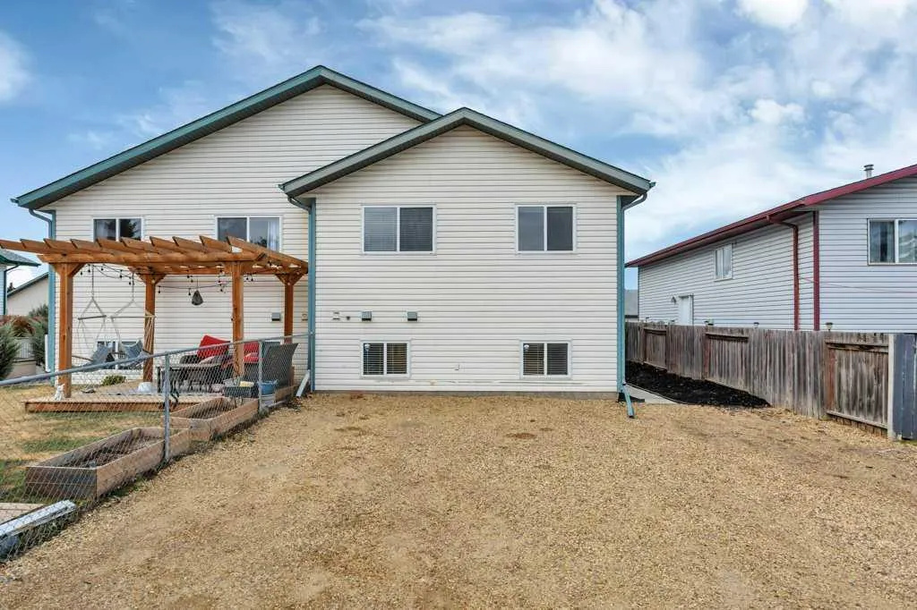 89 Silver Drive