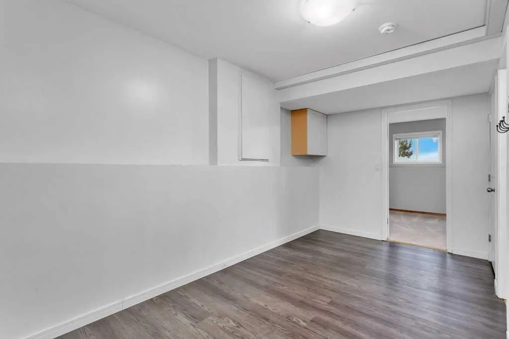89 Silver Drive
