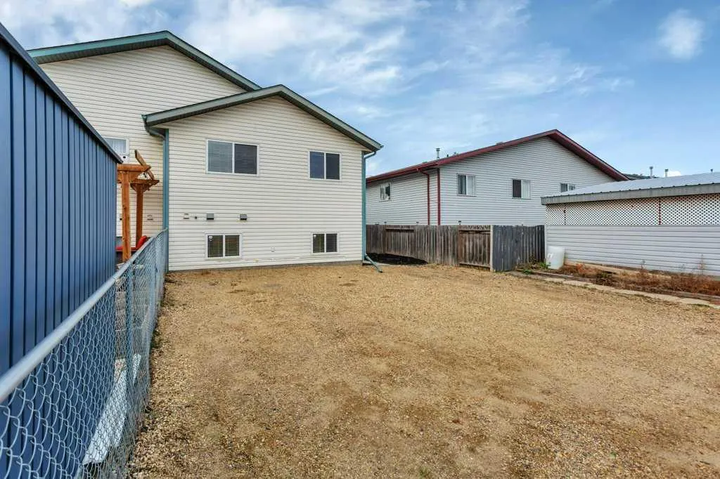 89 Silver Drive