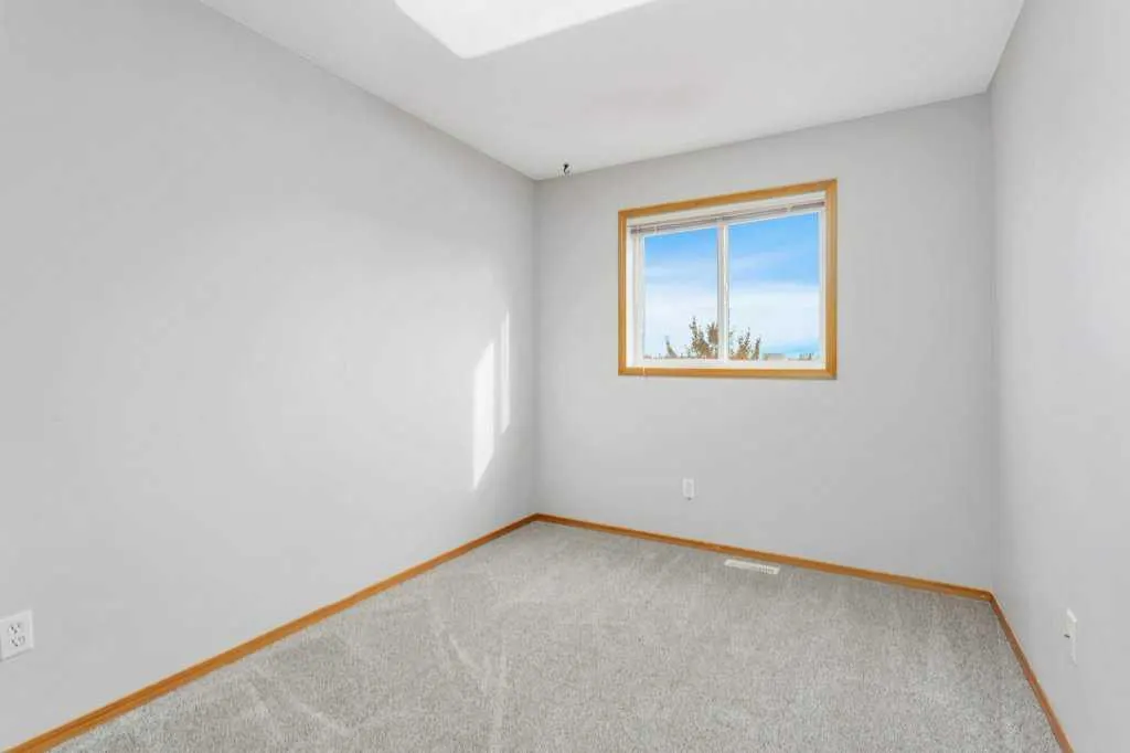89 Silver Drive