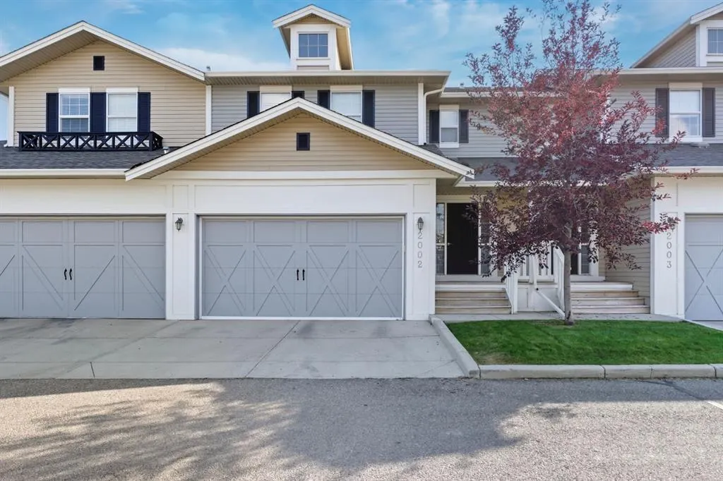 1001 8 Street NW, #2002