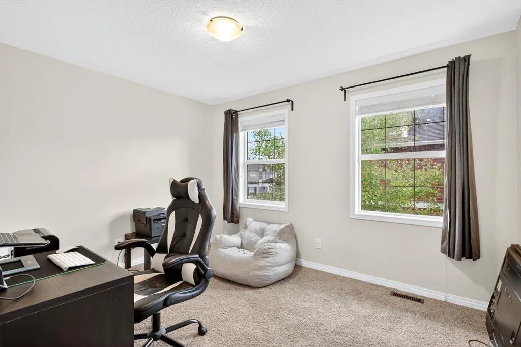 1001 8 Street NW, #2002