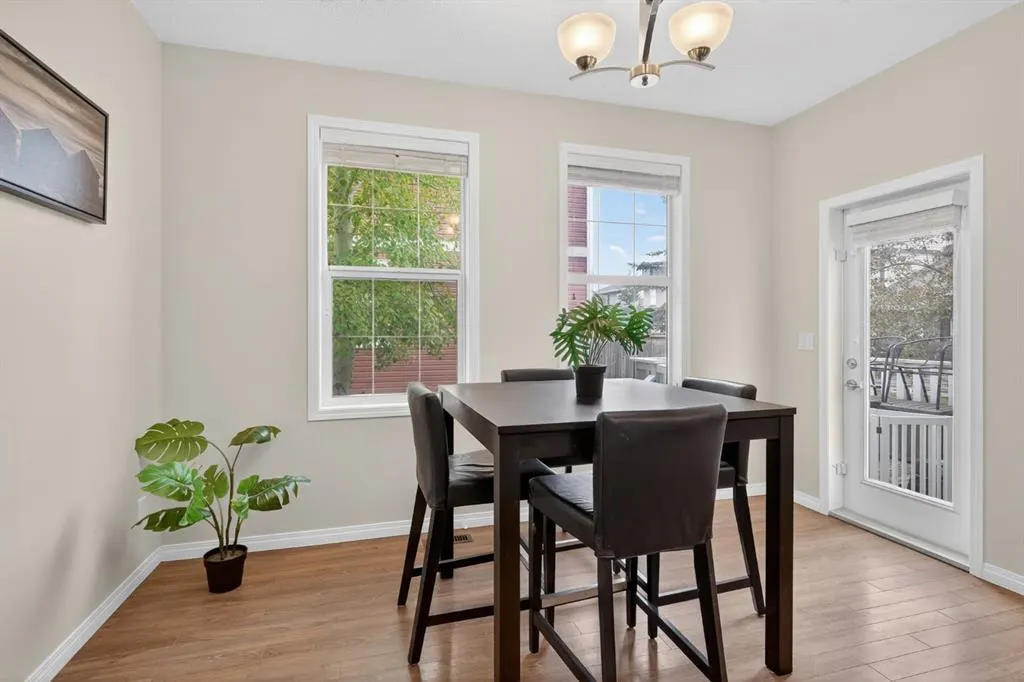 1001 8 Street NW, #2002