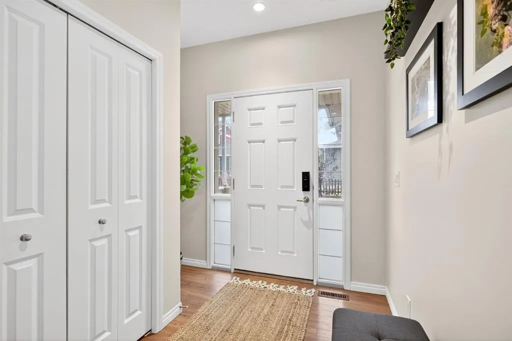 1001 8 Street NW, #2002