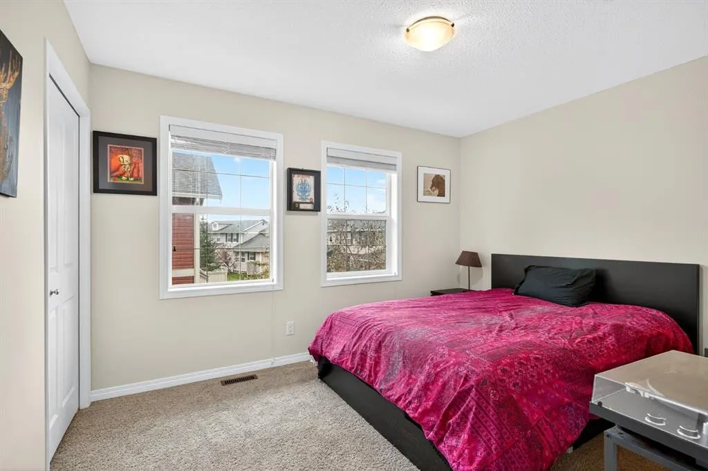 1001 8 Street NW, #2002