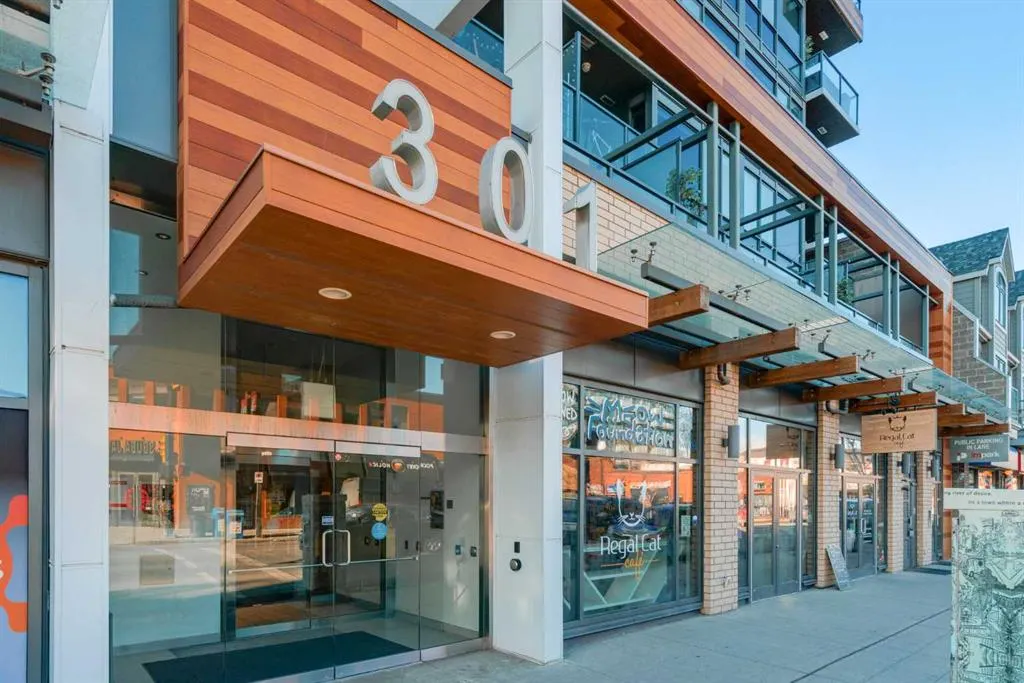 301 10 Street NW, #206