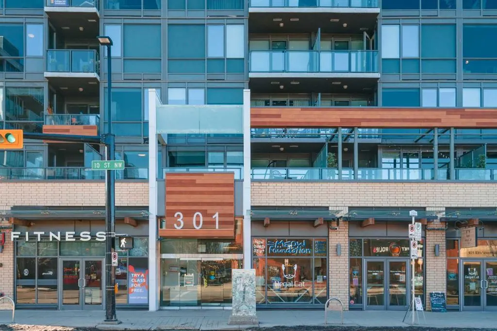 301 10 Street NW, #206