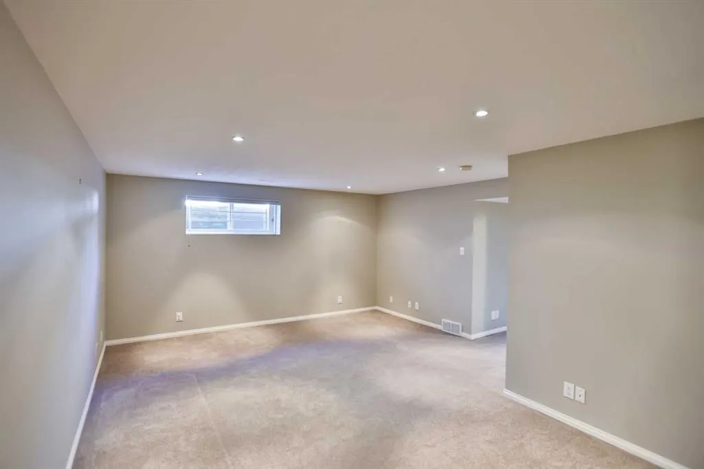 150 Fairmont Road S, #15