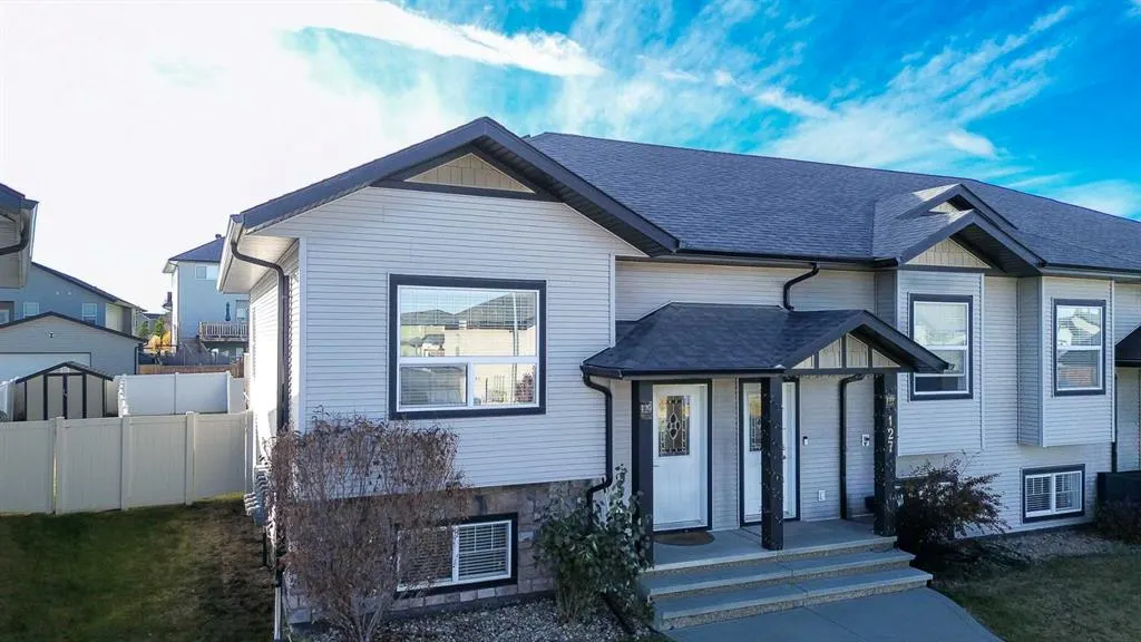 129 Henderson Crescent