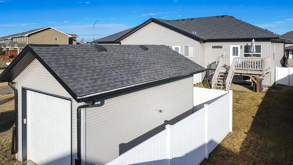 129 Henderson Crescent