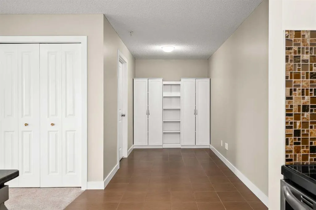 403 Mackenzie Way SW, #3309