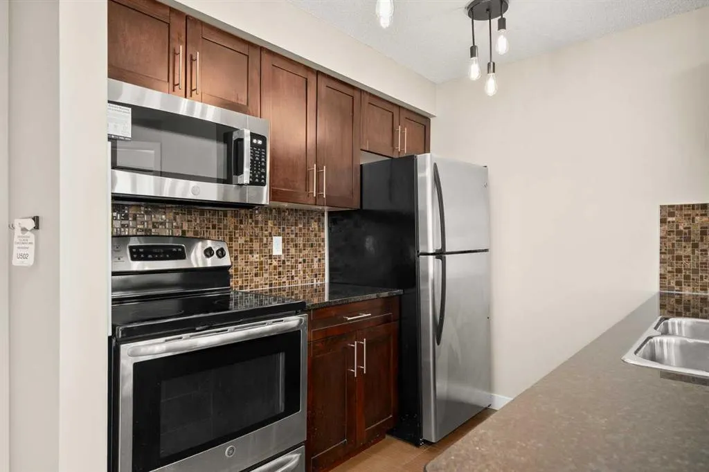 403 Mackenzie Way SW, #3309