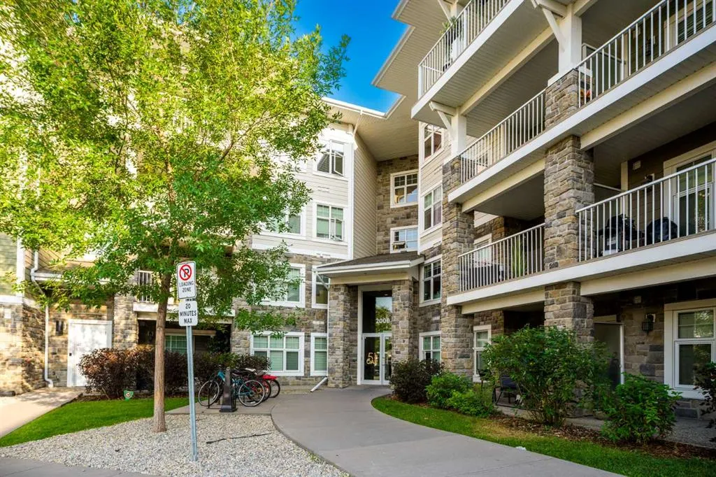 11 Mahogany Row SE, #2105