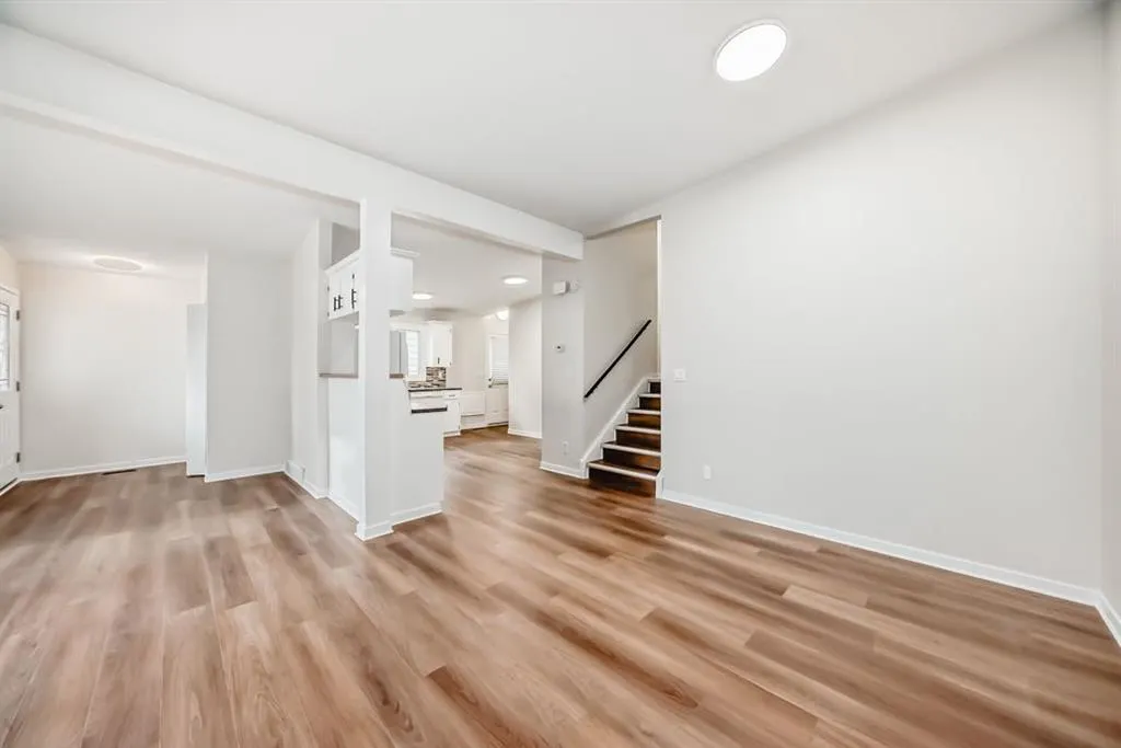 6525 & 6527 58 Street NW