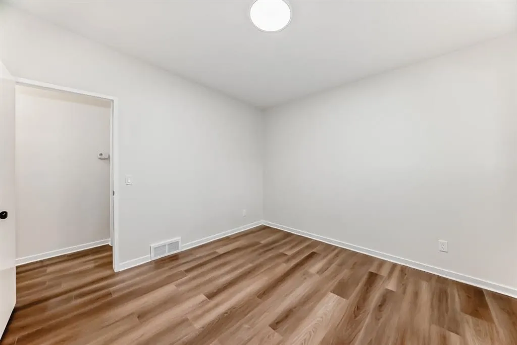 6525 & 6527 58 Street NW