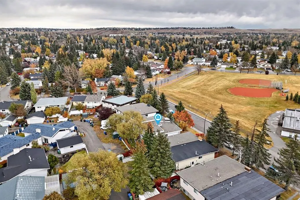 6525 & 6527 58 Street NW