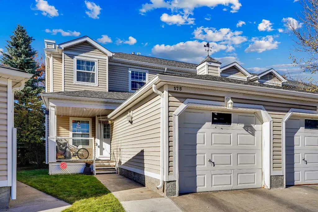 7707 Martha's Haven Park NE, #175