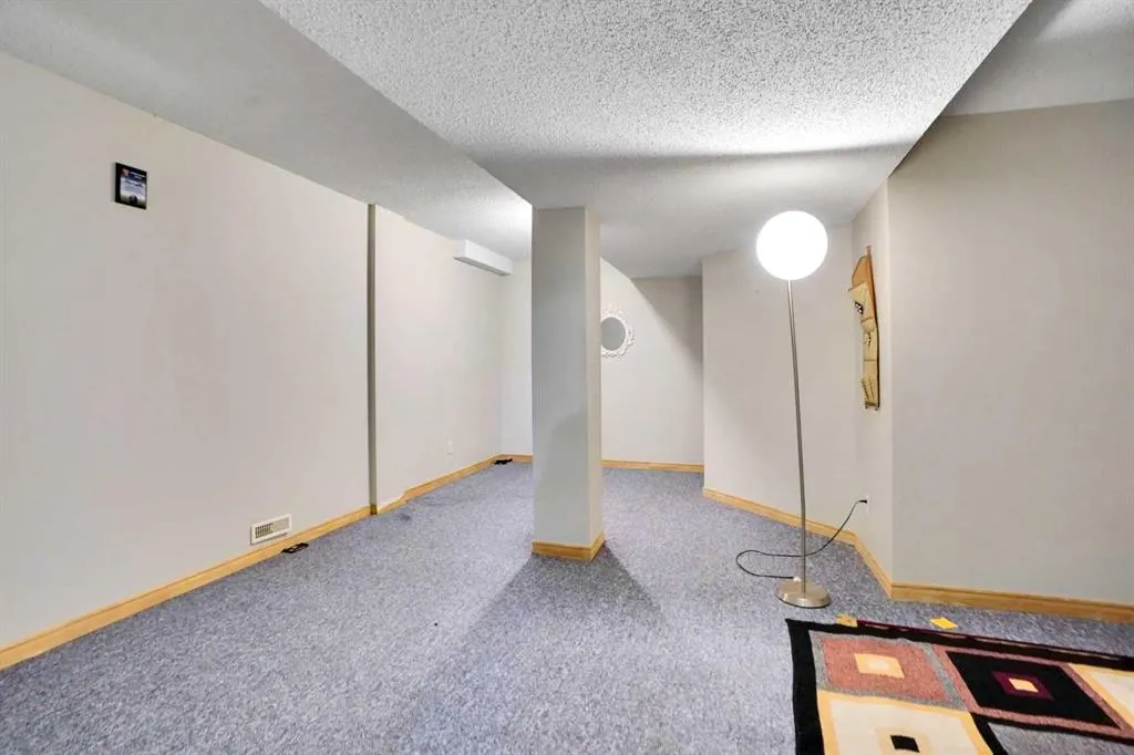 7707 Martha's Haven Park NE, #175