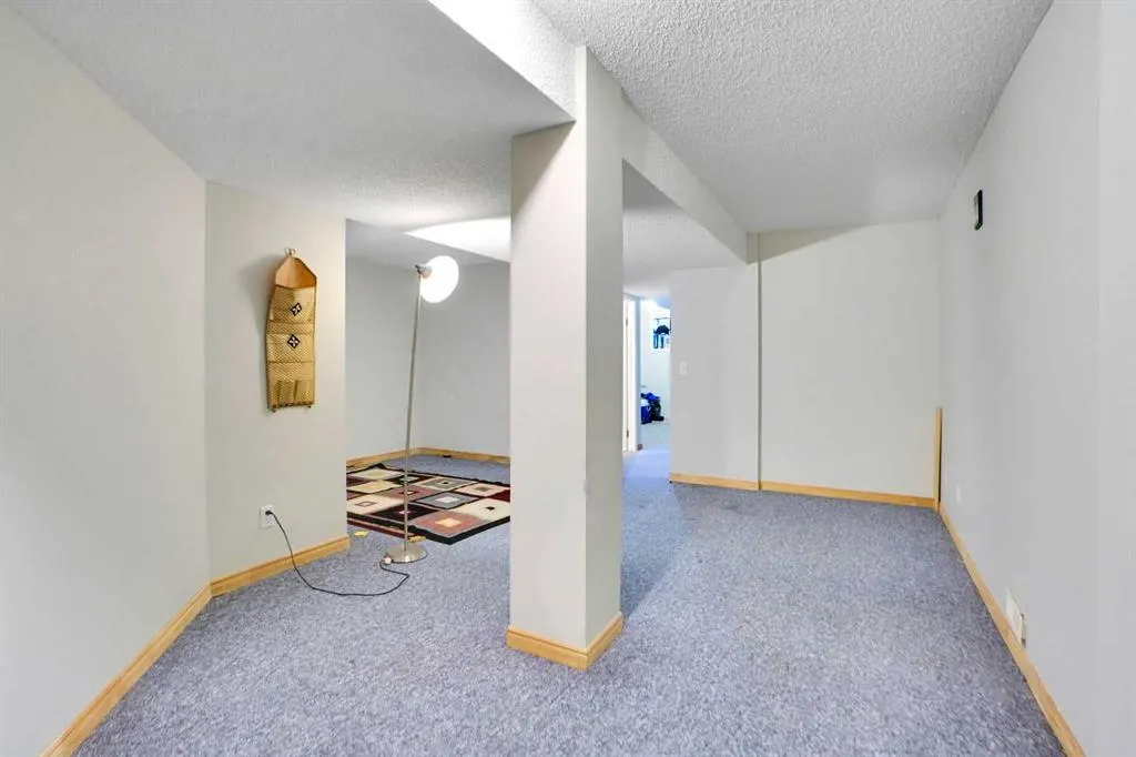 7707 Martha's Haven Park NE, #175