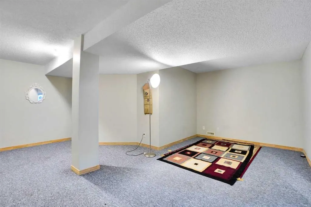 7707 Martha's Haven Park NE, #175