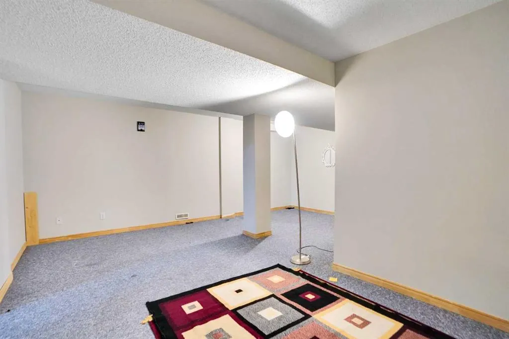 7707 Martha's Haven Park NE, #175