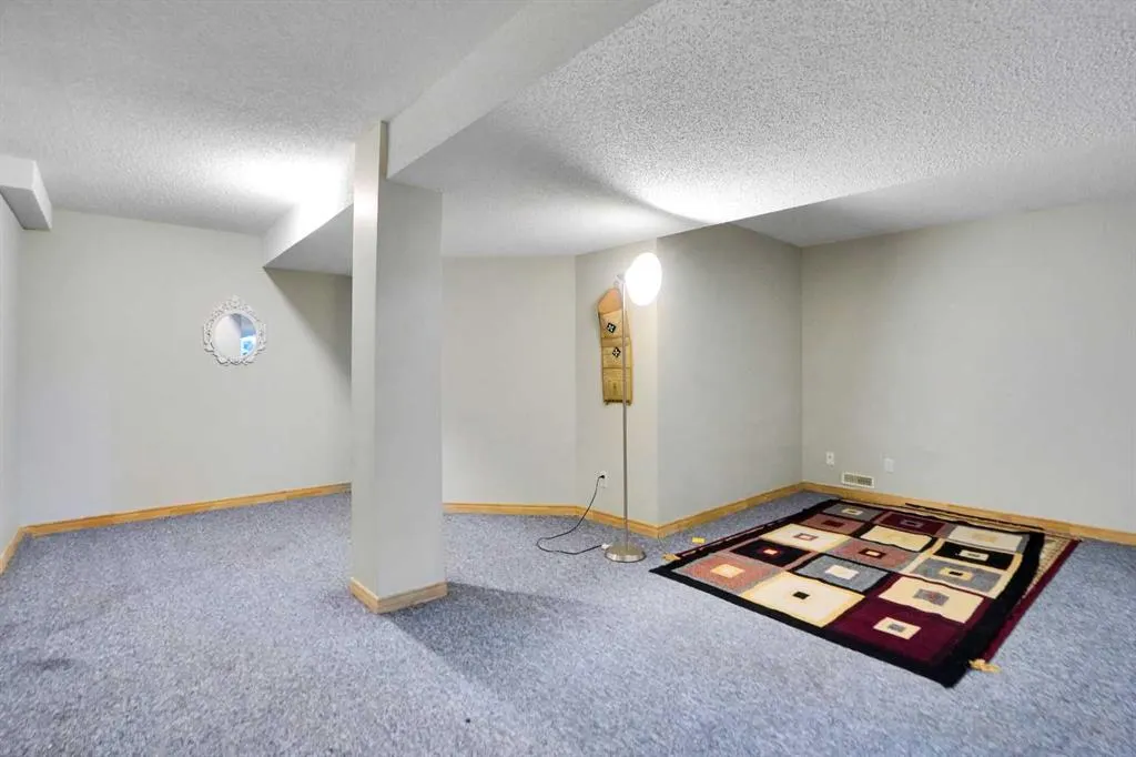 7707 Martha's Haven Park NE, #175