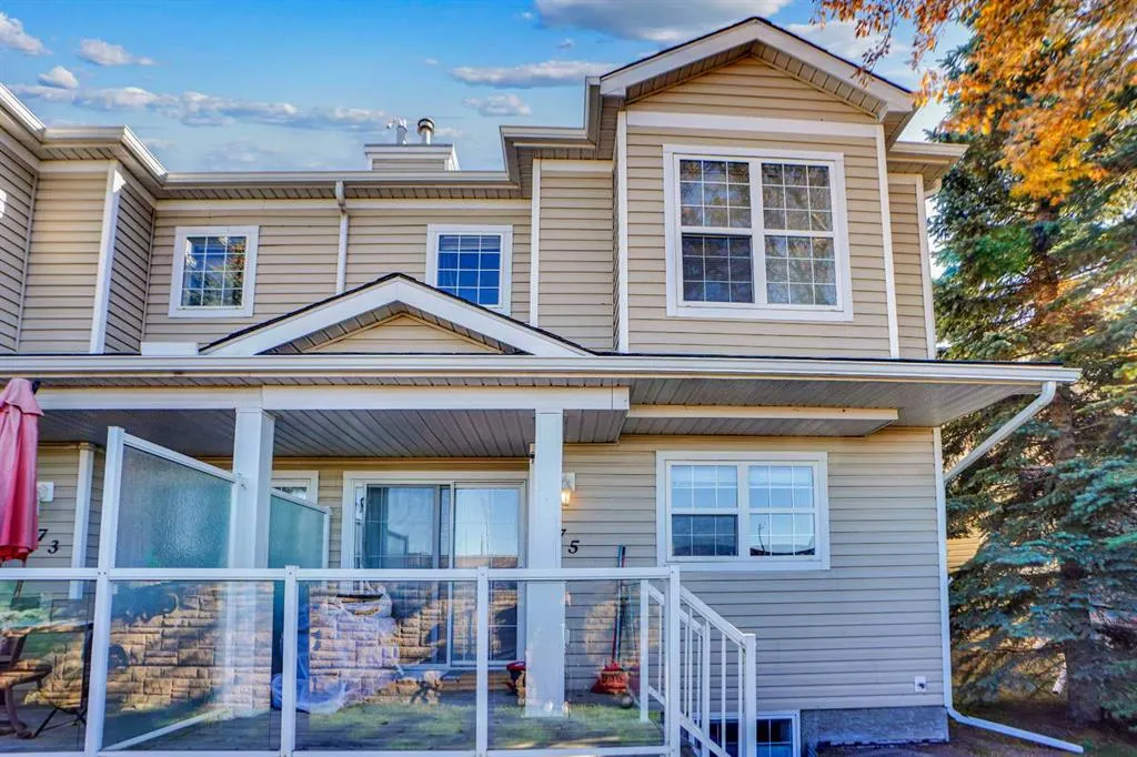 7707 Martha's Haven Park NE, #175
