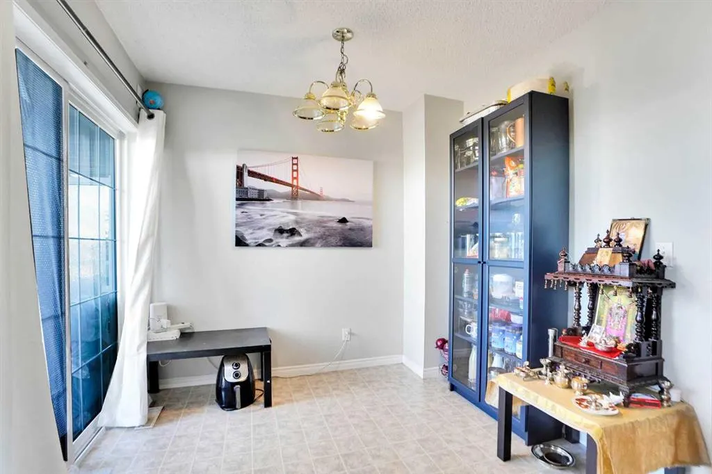 7707 Martha's Haven Park NE, #175