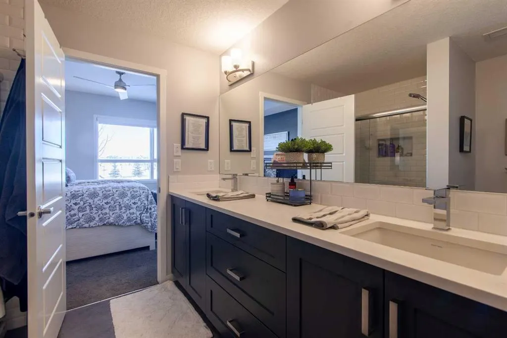 40 Carrington Plaza NW, #103