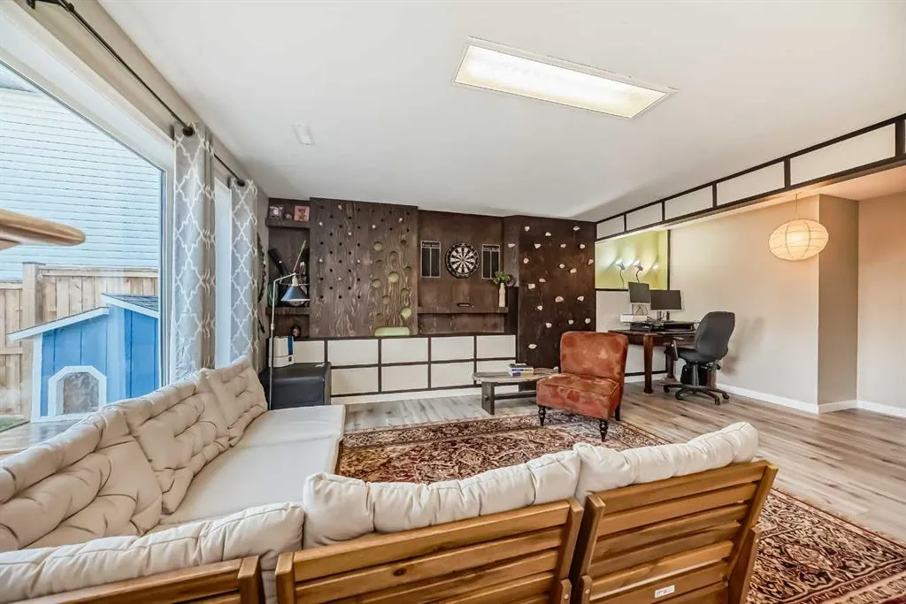 507 Sheep River Close