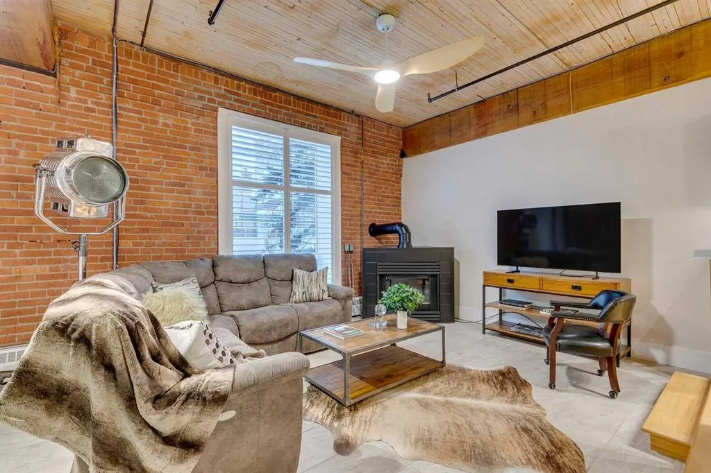 535 10 Avenue SW, #204