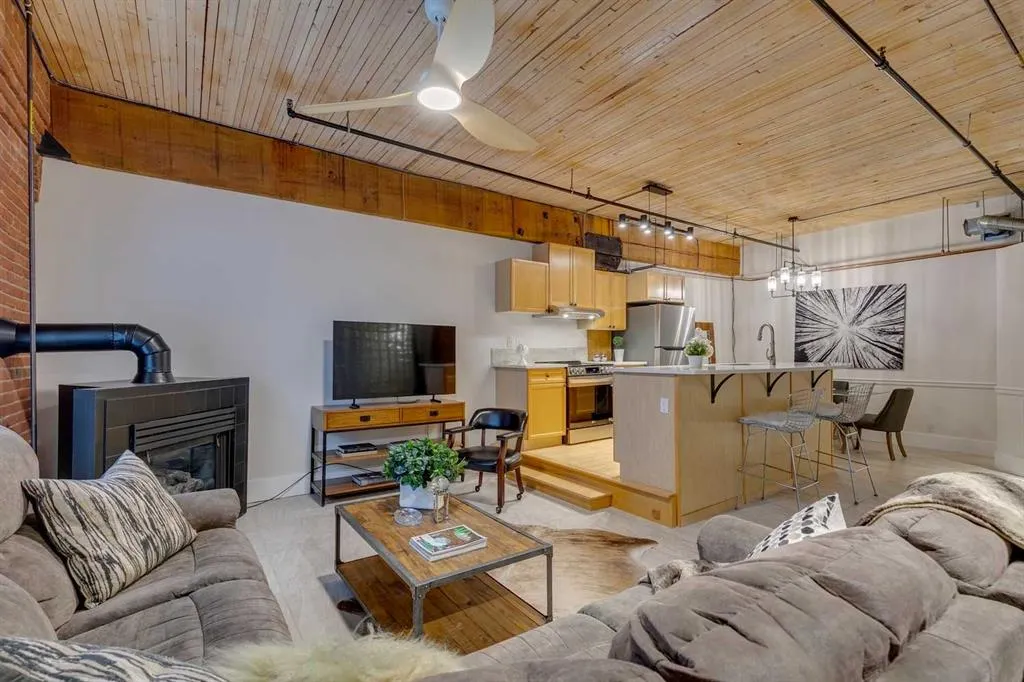 535 10 Avenue SW, #204