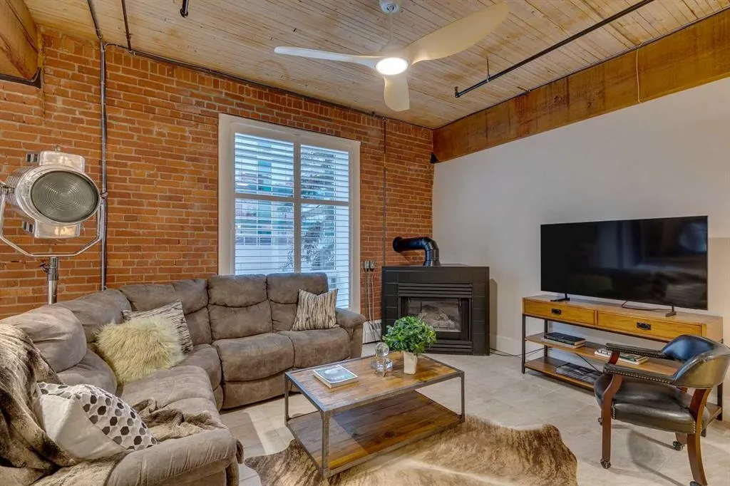 535 10 Avenue SW, #204